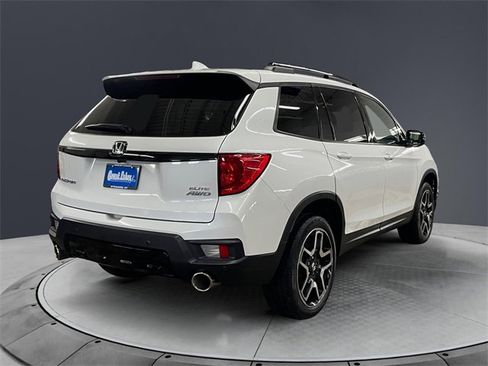 Used 2022 Honda Passport Elite image 5
