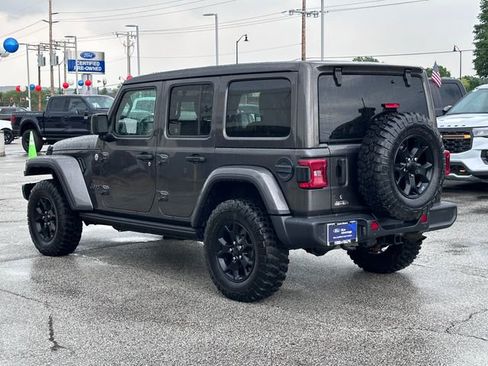 Used 2019 Jeep Wrangler Unlimited Sahara w/ Quick Order Package 24M Moab AWD/4WD image 5
