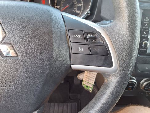 Used 2021 Mitsubishi Outlander Sport ES FWD image 19