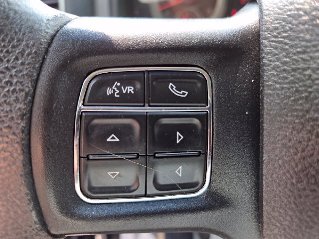 Used 2016 RAM 1500 Classic SLT AWD/4WD image 22