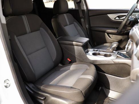 Used 2024 Chevrolet Blazer LT w/ Convenience Package image 31