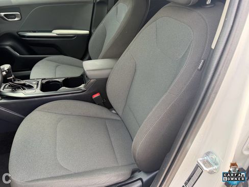 Used 2025 Kia K4 FWD image 21