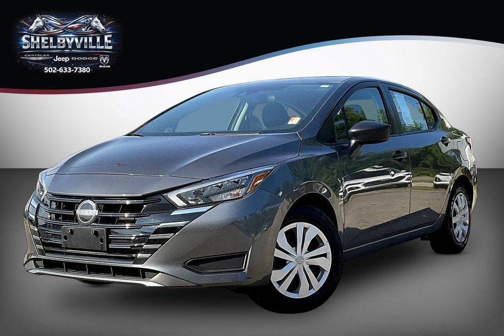 Used 2025 Nissan Versa S FWD image 1