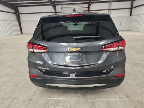 Used 2023 Chevrolet Equinox LT image 4