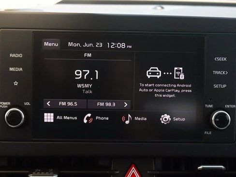 Used 2024 Kia Sportage LX image 26