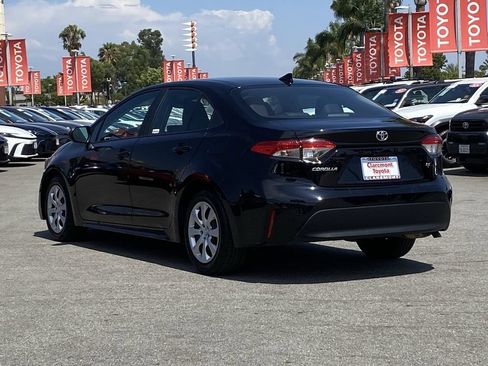 Certified 2025 Toyota Corolla LE FWD image 41