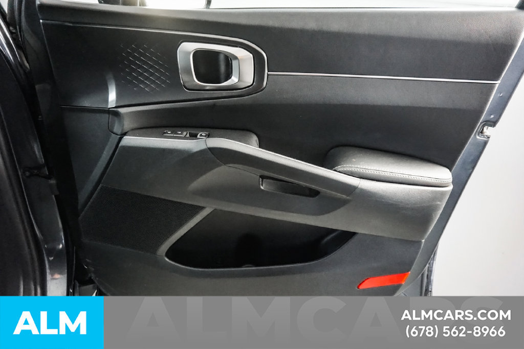 Used 2023 Kia Sorento S w/ Panoramic Sunroof Package FWD image 39