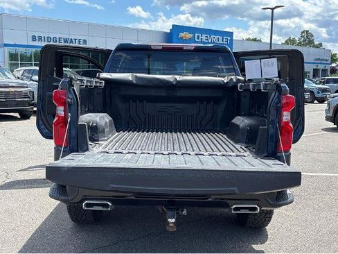 Used 2023 Chevrolet Silverado 1500 LT Trail Boss AWD/4WD image 22