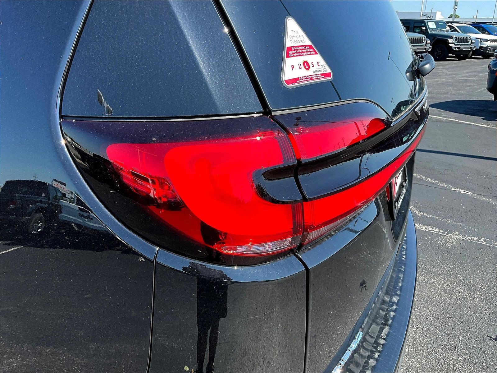 New 2027 Chrysler Pacifica Select AWD/4WD image 13