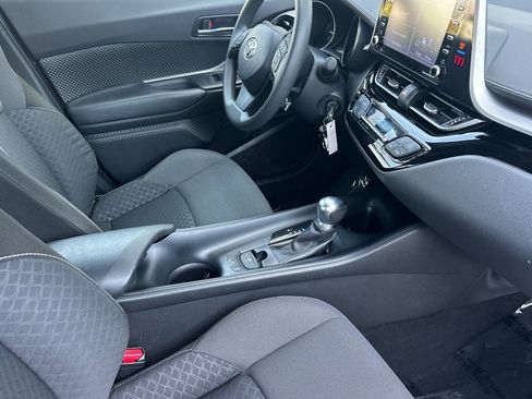 Certified 2021 Toyota C-HR LE image 15