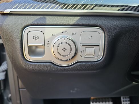 Certified 2023 Mercedes-Benz GLE 53 AMG 4MATIC image 27