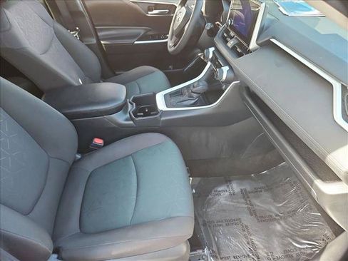 Used 2024 Toyota RAV4 XLE FWD image 26
