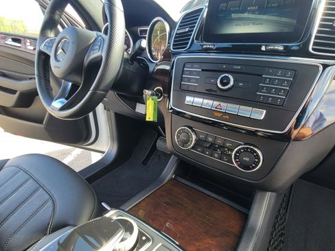 Used 2016 Mercedes-Benz GLE 350 4MATIC w/ Premium Package image 50