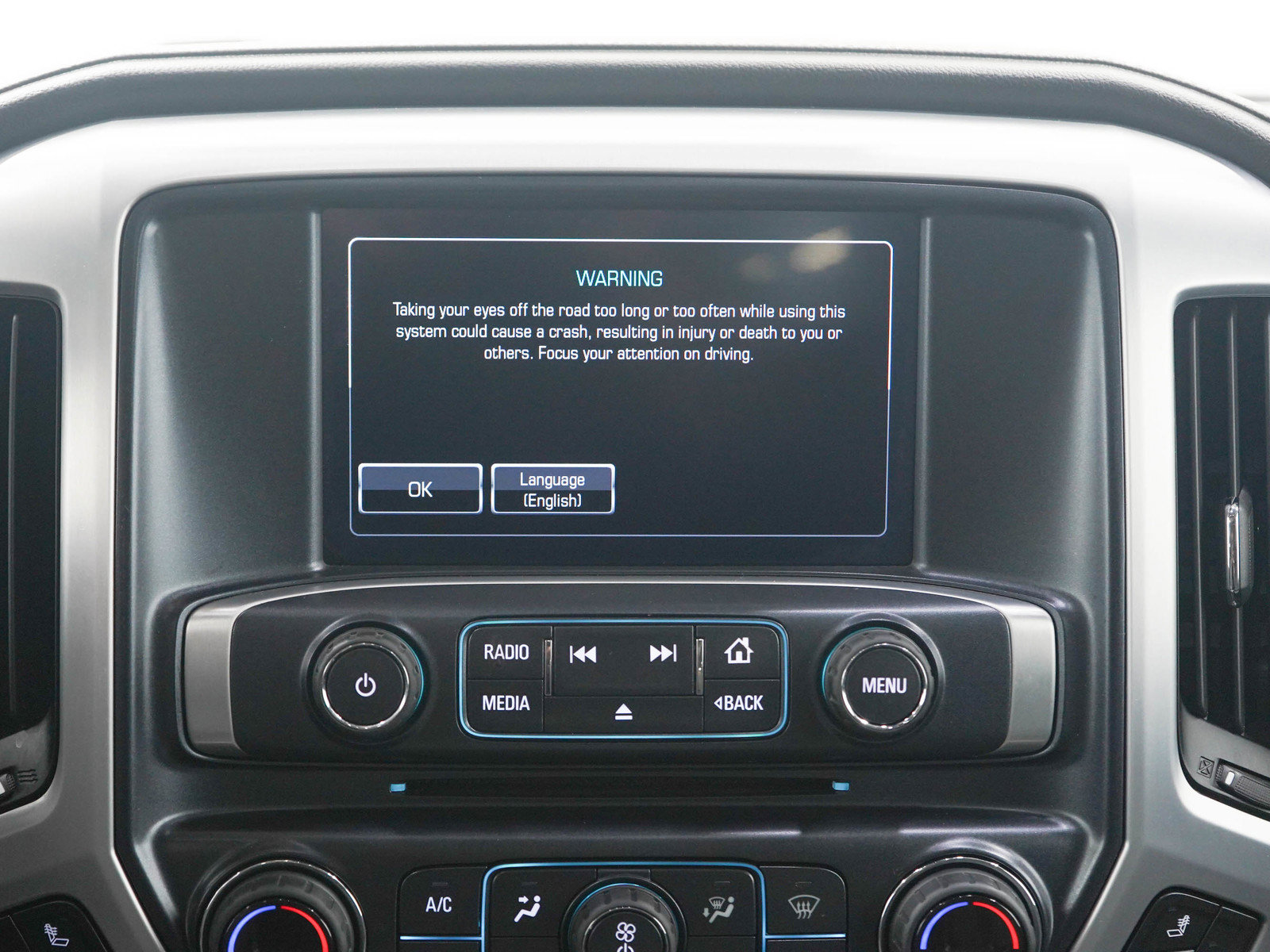 Used 2018 GMC Sierra 1500 SLT AWD/4WD image 18