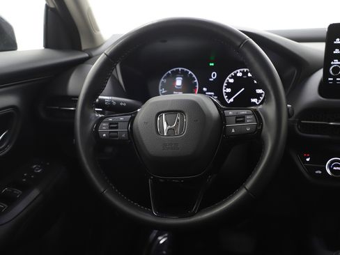 Used 2025 Honda HR-V EX-L image 16