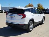 Used 2023 GMC Terrain SLE w/ Driver Convenience Package image 3