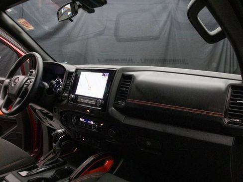 Used 2023 Nissan Frontier PRO-4X w/ Pro Convenience Package image 16