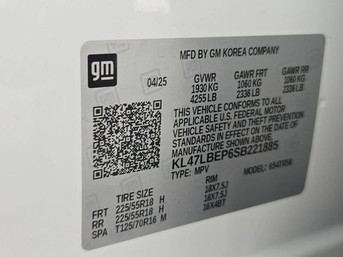 Used 2025 Buick Envista Sport Touring image 38