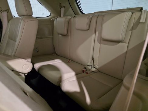 Used 2015 Toyota Highlander Limited w/ Driver Technology Package image 21