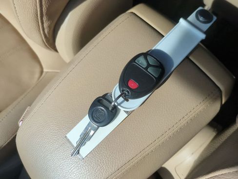 Used 2009 Saturn Vue XE w/ Premium Trim Package image 36