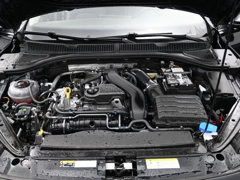 Used 2026 Volkswagen Jetta SE FWD image 23