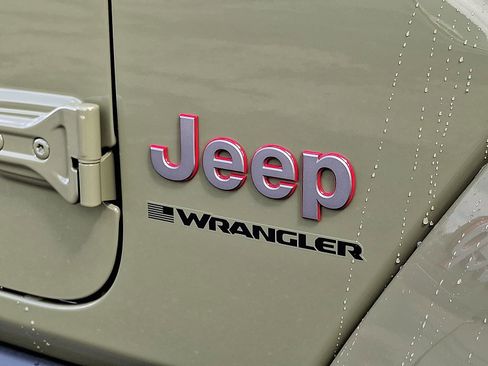 New 2026 Jeep Wrangler Rubicon image 13