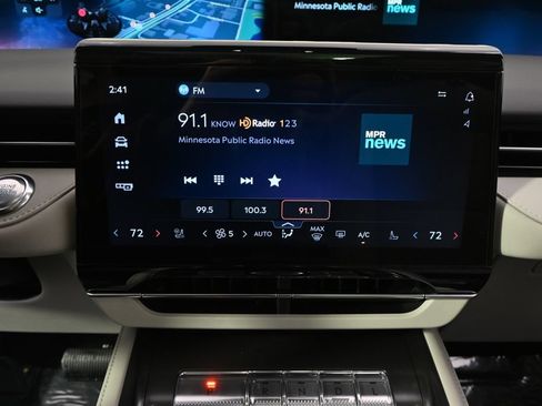New 2026 Lincoln Nautilus Reserve w/ Jet Appearance Package AWD/4WD image 27