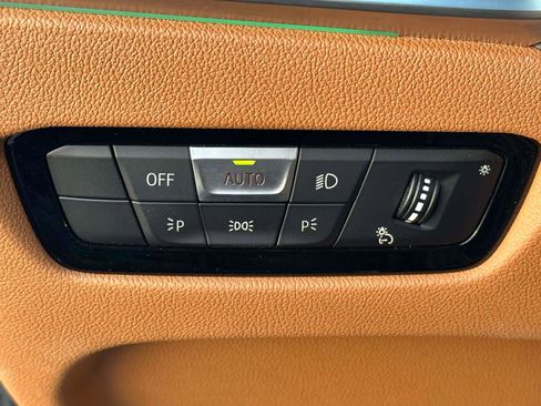 Used 2023 BMW 440i xDrive Convertible w/ Premium Package image 17