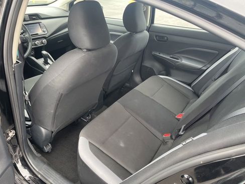 Used 2025 Nissan Versa S FWD image 20