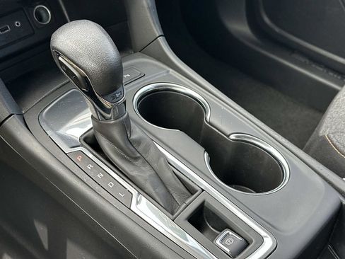 Certified 2023 Chevrolet Equinox LT FWD image 30