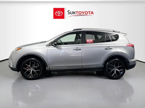 Used 2016 Toyota RAV4 SE image 7