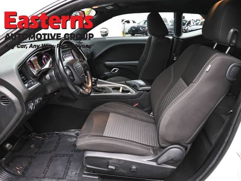 Used 2022 Dodge Challenger SXT RWD image 14