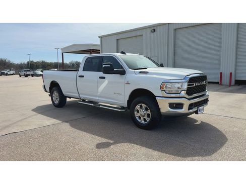 Used 2024 RAM 3500 Big Horn image 2
