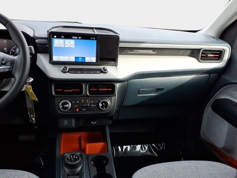 Used 2024 Ford Maverick XLT w/ XLT Luxury Package image 13