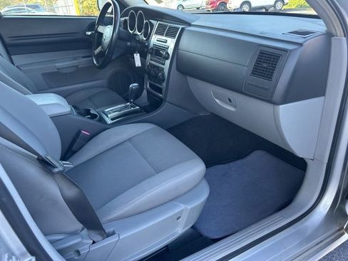 Used 2007 Dodge Magnum SXT image 35