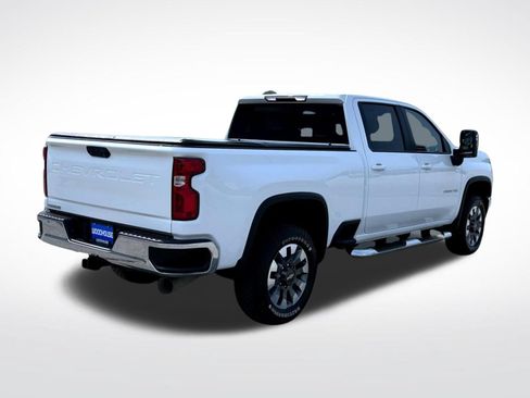 Certified 2022 Chevrolet Silverado 2500 LT w/ Convenience Package AWD/4WD image 6