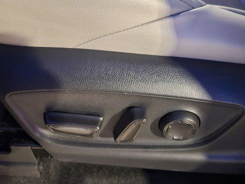 Used 2026 Toyota Tacoma Limited w/ Tow Tech Package image 20