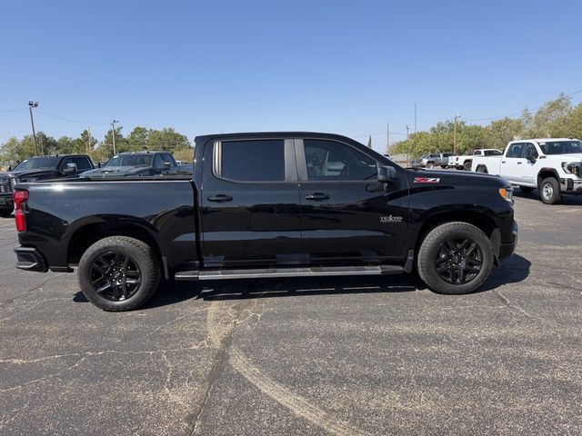 Used 2024 Chevrolet Silverado 1500 RST w/ Z71 Off-Road Package AWD/4WD image 7