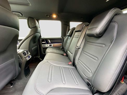 Used 2024 Mercedes-Benz G 550 image 26