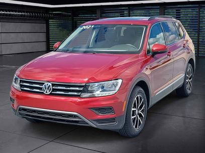Used 2021 Volkswagen Tiguan SE w/ Panoramic Sunroof Package