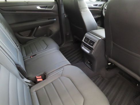 New 2026 Volkswagen Atlas Cross Sport SEL image 26