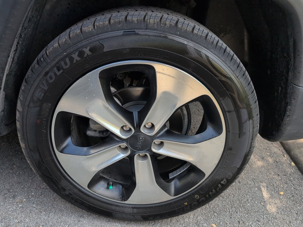 Used 2018 Jeep Compass Latitude w/ Popular Equipment Group AWD/4WD image 34