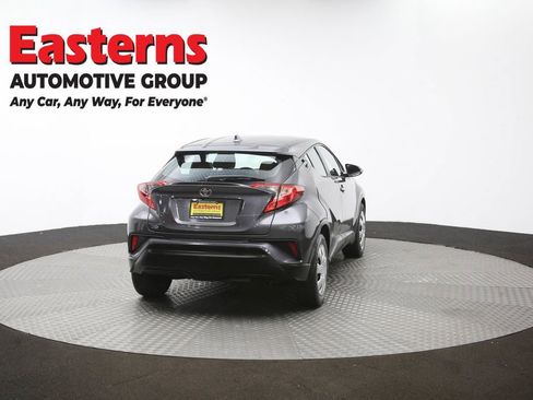 Used 2020 Toyota C-HR LE image 38