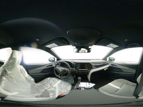 New 2026 Toyota Camry SE FWD image 33
