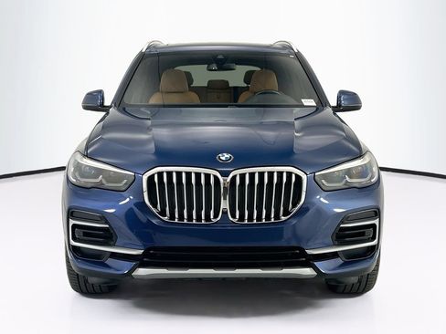 Used 2023 BMW X5 sDrive40i w/ Luxury Seating Package RWD image 2