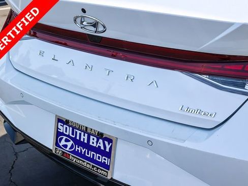 Certified 2023 Hyundai Elantra Limited image 7