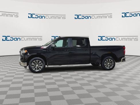Used 2022 Chevrolet Silverado 1500 LT w/ Z71 Off-Road Package AWD/4WD image 6