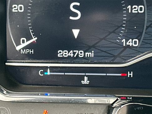 Used 2024 GMC Sierra 2500 SLT w/ SLT Premium Package image 29