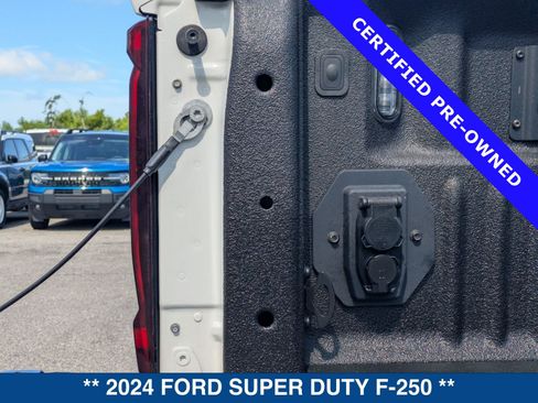 Certified 2024 Ford F250 Platinum AWD/4WD image 15