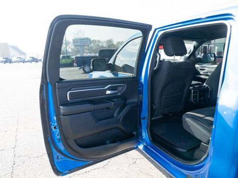 Used 2025 RAM 1500 Big Horn AWD/4WD image 11